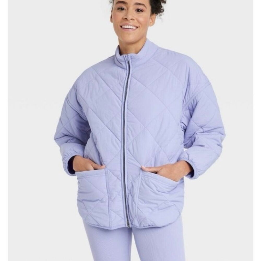 All in Motion lavender purple quilted puffer jacket size small